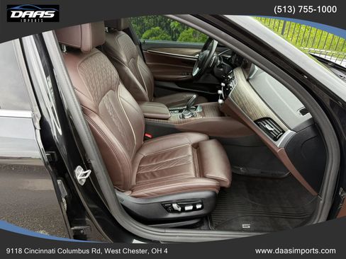 Used 2019 BMW 530i xDrive AWD/4WD image 40