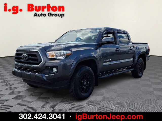 Used 2022 Toyota Tacoma SR5 AWD/4WD image 3
