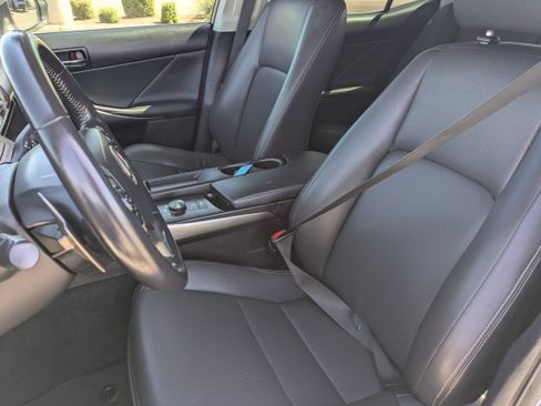 Used 2016 Lexus IS 200t RWD image 25