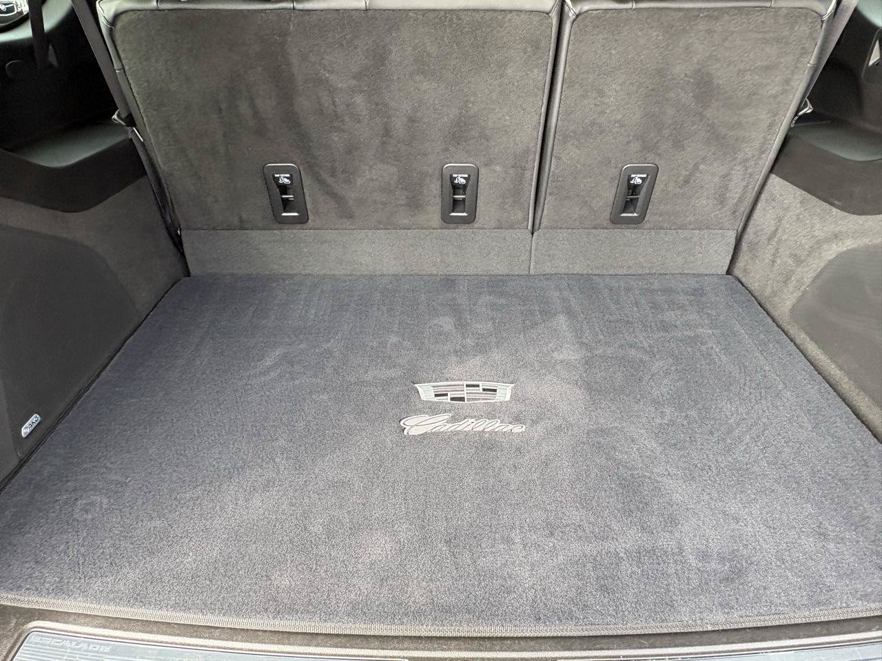 Used 2023 Cadillac Escalade ESV Premium Luxury w/ LPO, Radiant Package AWD/4WD image 50