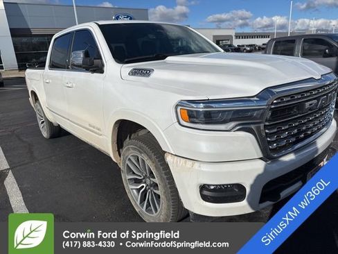 Used 2025 RAM 1500 Limited w/ Body Color Bumper Group image 3