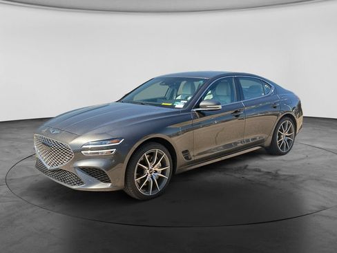 Used 2025 Genesis G70 2.5T AWD/4WD image 4