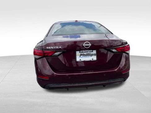 Used 2025 Nissan Sentra SV w/ All-Weather Package FWD image 5