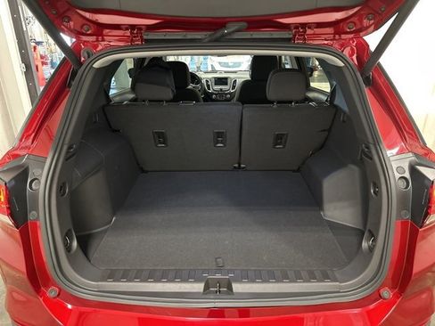 Used 2024 Chevrolet Equinox LT image 26