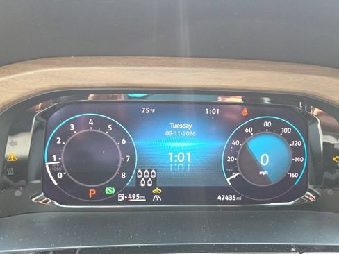 Used 2024 Volkswagen Atlas SE FWD image 16