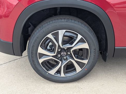 Used 2026 MAZDA CX-5 Preferred AWD/4WD image 3
