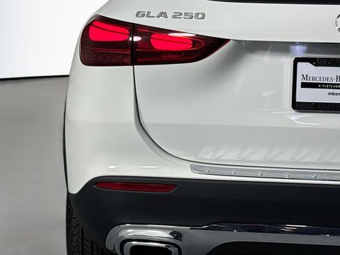New 2026 Mercedes-Benz GLA 250 image 14