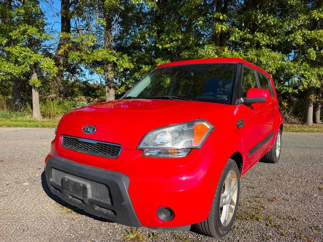 Used 2010 Kia Soul + FWD image 1