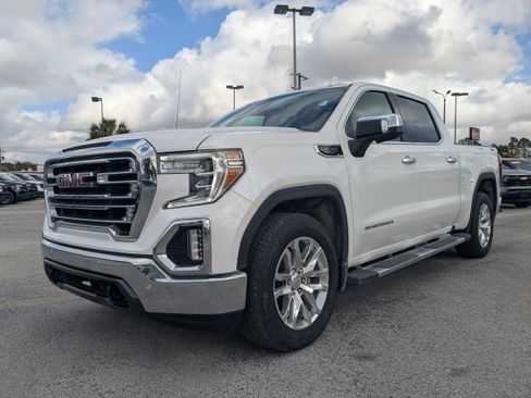 Used 2022 GMC Sierra 1500 SLT w/ SLT Premium Plus Package AWD/4WD image 7