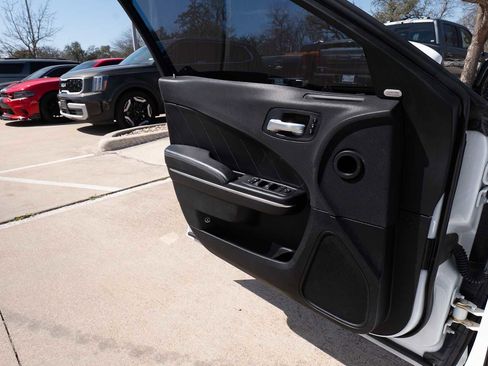 Used 2017 Dodge Charger R/T Scat Pack image 20