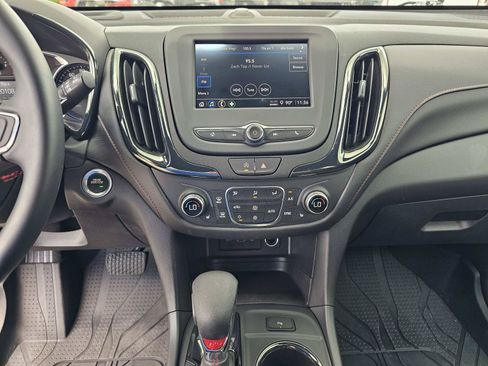 Used 2024 Chevrolet Equinox RS w/ LPO, Floor Liner Package FWD image 24