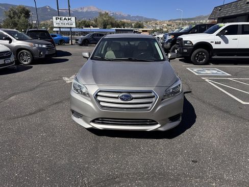 Used 2017 Subaru Legacy 2.5i Premium AWD/4WD image 2