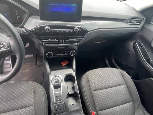 Used 2025 Ford Escape Active FWD image 6
