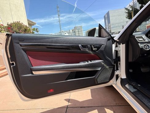 Used 2014 Mercedes-Benz E 350 Cabriolet w/ Premium 1 Package image 31