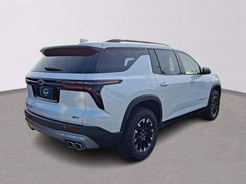 Certified 2025 Chevrolet Traverse Z71 w/ Enhanced Driving Package AWD/4WD image 6