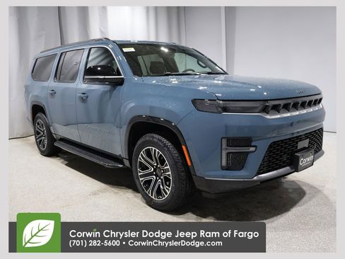New 2026 Jeep Grand Wagoneer L 4WD image 1