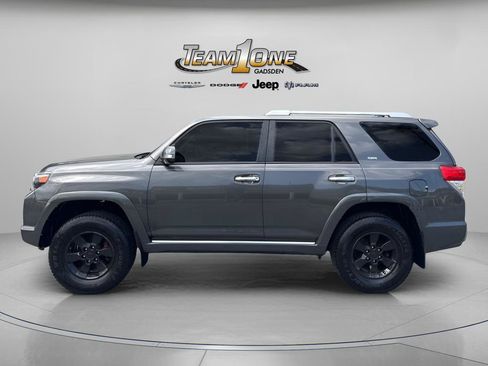 Used 2011 Toyota 4Runner SR5 w/ Premium Pkg w/Leather RWD image 5