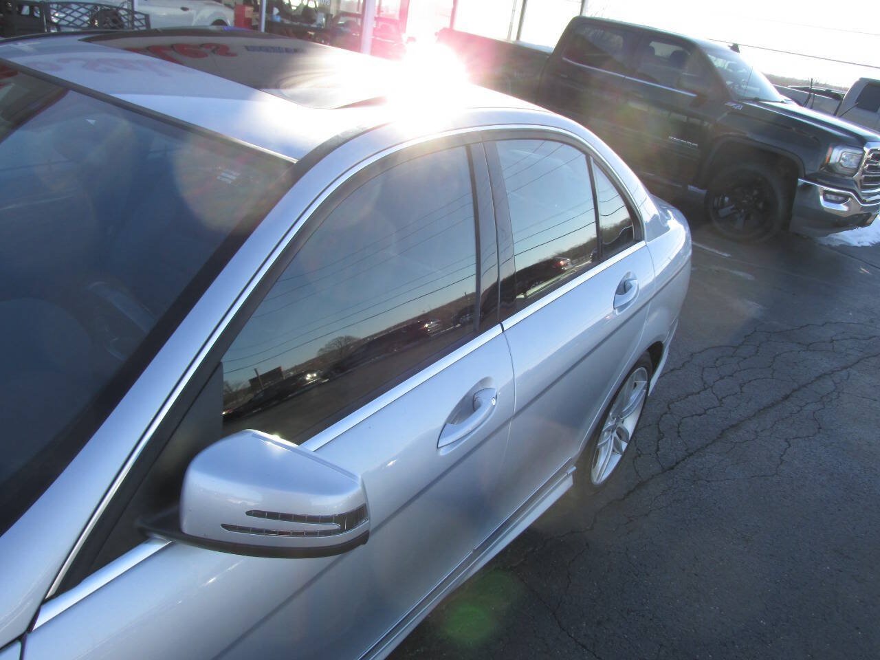 Used 2012 Mercedes-Benz C 300 4MATIC Sedan w/ Premium 1 Pkg image 27