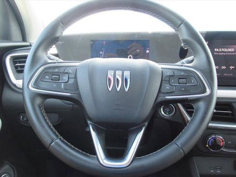 Used 2024 Buick Encore GX Preferred w/ Advanced Technology Package FWD image 19