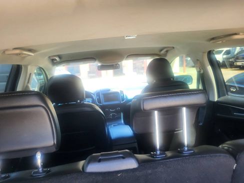 Used 2019 Ford Edge SEL w/ Equipment Group 201A FWD image 34