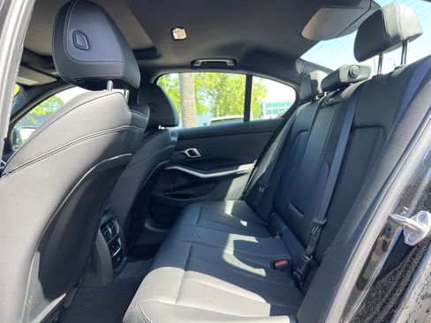 Used 2025 BMW 330i Sedan image 31