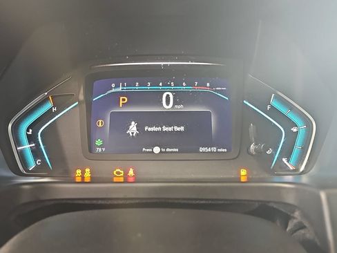 Used 2018 Honda Odyssey Touring image 32