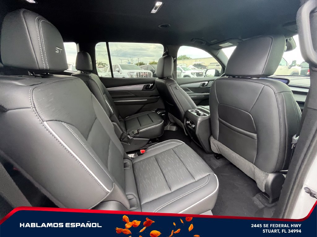 Used 2025 Buick Enclave Sport Touring w/ Super Cruise Package FWD image 19