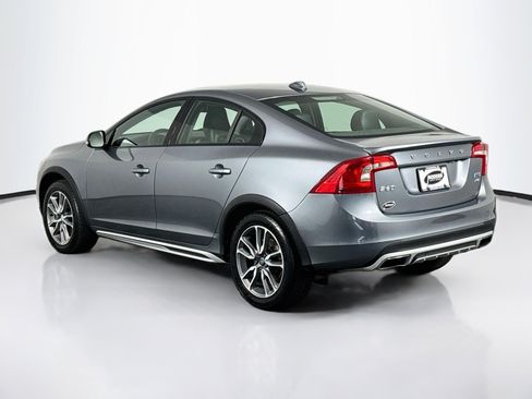 Used 2018 Volvo S60 T5 Cross Country Platinum AWD/4WD image 13