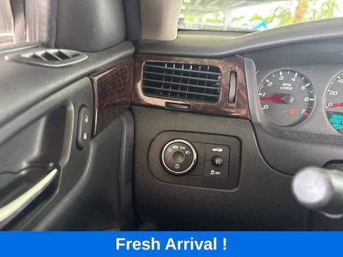 Used 2015 Chevrolet Impala Limited LS FWD image 8