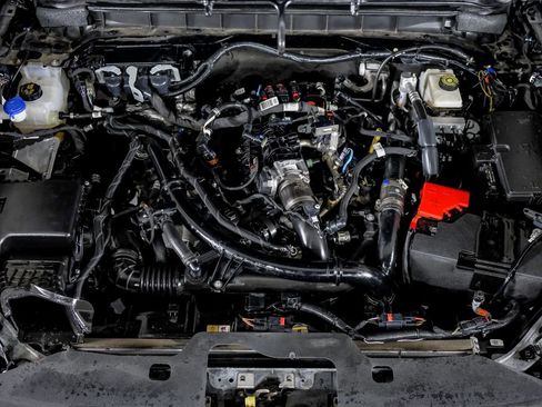 Used 2022 Ford Bronco Wildtrak image 44