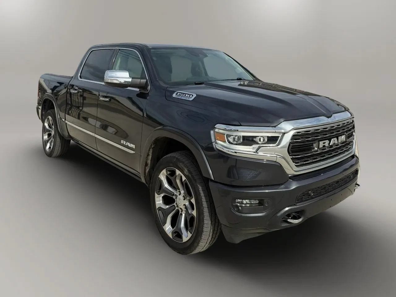 Used 2021 RAM 1500 Limited AWD/4WD image 1