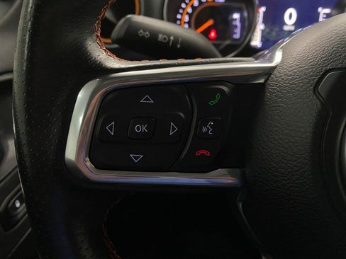 Used 2023 Jeep Gladiator Mojave w/ LED Lighting Group AWD/4WD image 16