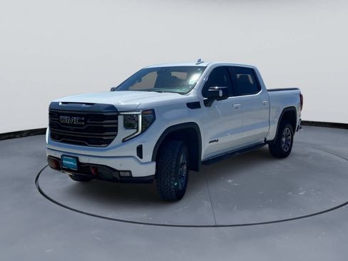 Used 2024 GMC Sierra 1500 AT4 w/ AT4 Premium Package AWD/4WD image 12