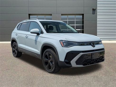 New 2025 Volkswagen Taos SEL image 1
