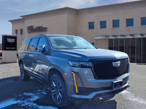 Used 2021 Cadillac Escalade ESV Sport Platinum image 3