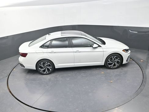 New 2026 Volkswagen Jetta SEL FWD image 20