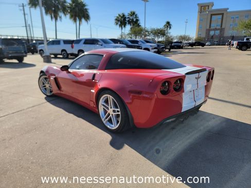 Used 2006 Chevrolet Corvette Z06 w/ Preferred Equipment Group image 6