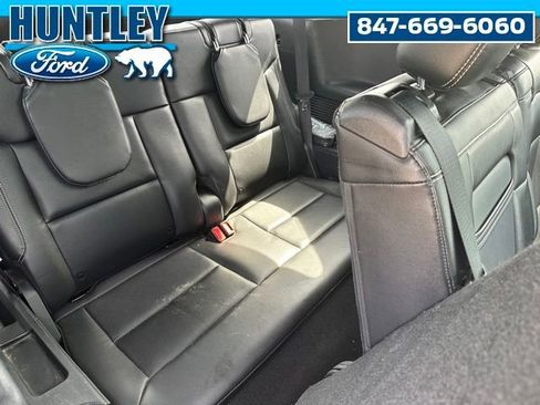 Used 2022 Ford Explorer ST w/ Equipment Group 401A image 11