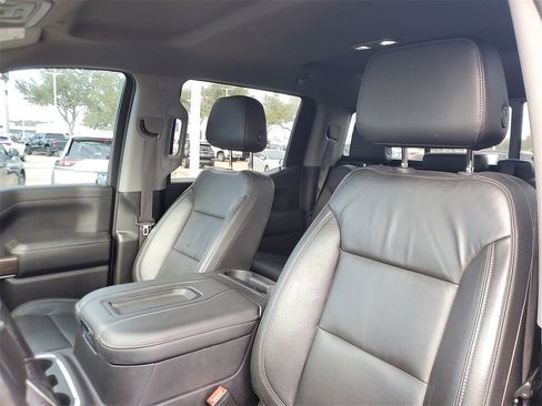 Used 2020 Chevrolet Silverado 1500 LT Trail Boss w/ Midnight Edition image 15