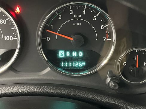 Used 2016 Jeep Wrangler Unlimited Sport AWD/4WD image 12