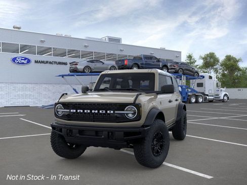 New 2026 Ford Bronco Badlands image 2