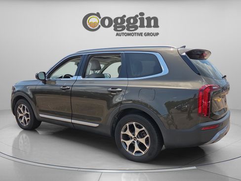 Used 2020 Kia Telluride EX FWD image 3