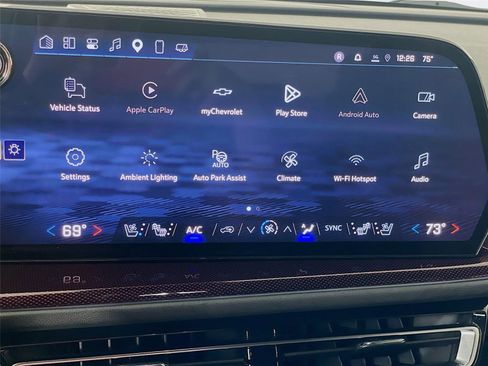 Used 2025 Chevrolet Traverse RS w/ LPO, Floor Liner Package AWD/4WD image 18