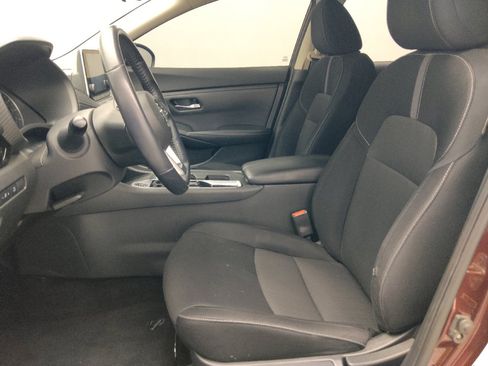 Used 2021 Nissan Sentra SV FWD image 17