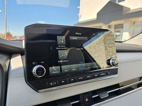 New 2025 Mitsubishi Outlander SEL image 10