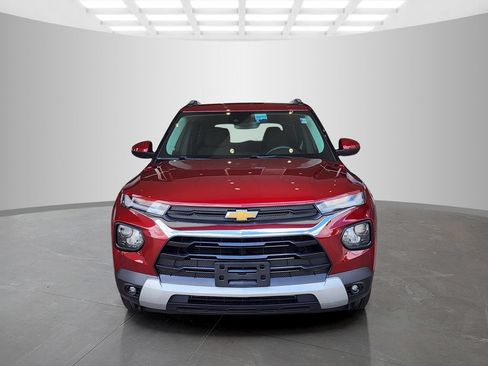Used 2023 Chevrolet TrailBlazer LT w/ Convenience Package AWD/4WD image 2