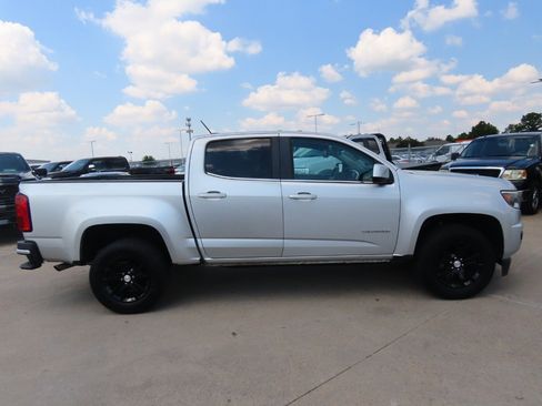Used 2020 Chevrolet Colorado LT image 10