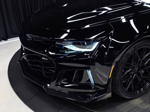 Used 2022 Chevrolet Camaro ZL1 image 50