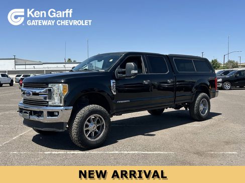 Used 2017 Ford F350 XLT w/ XLT Value Package image 1