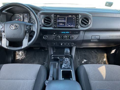 Used 2023 Toyota Tacoma TRD Off-Road RWD image 10